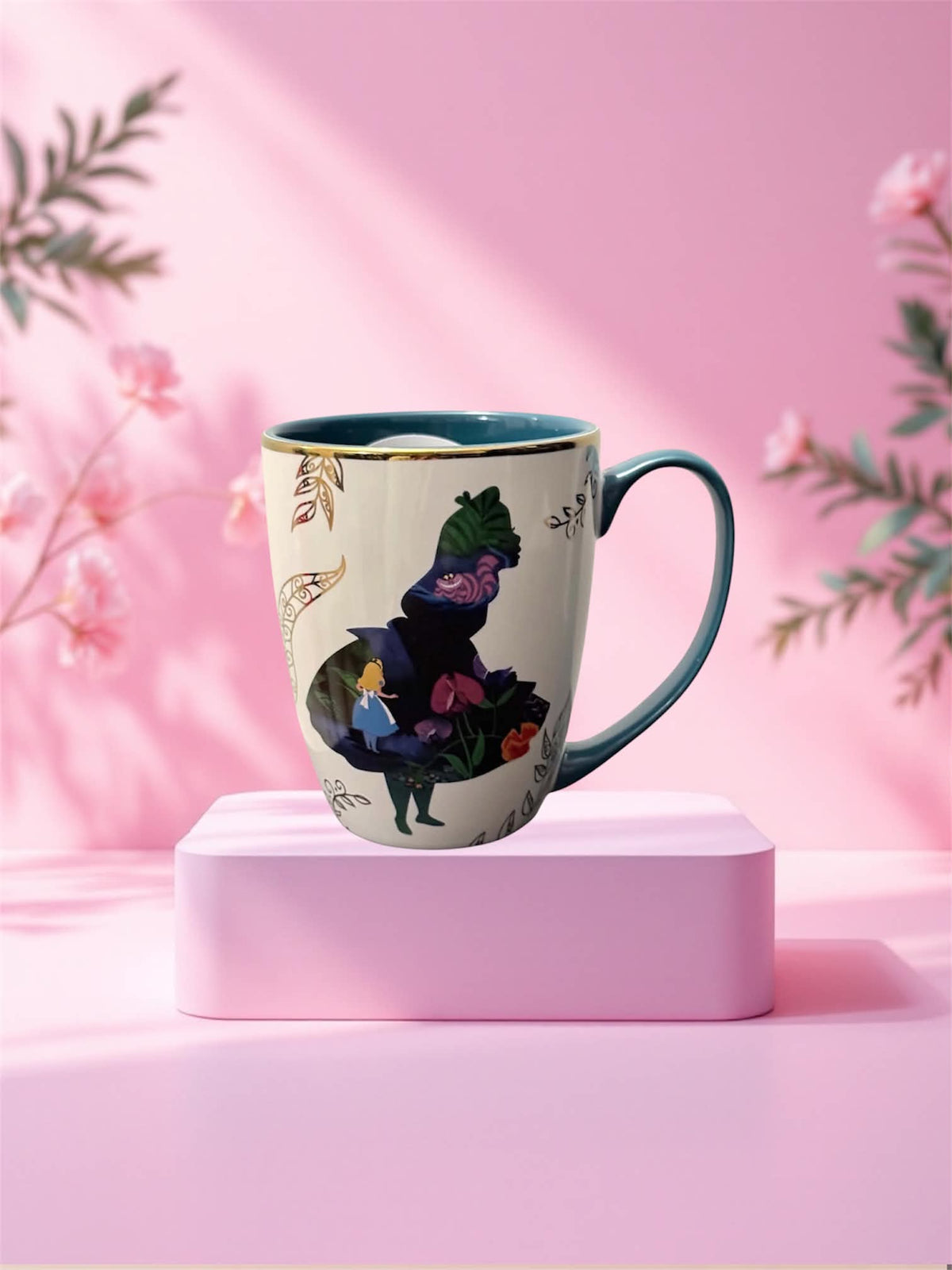 Tasse Alice avec 200 gr de bonbons