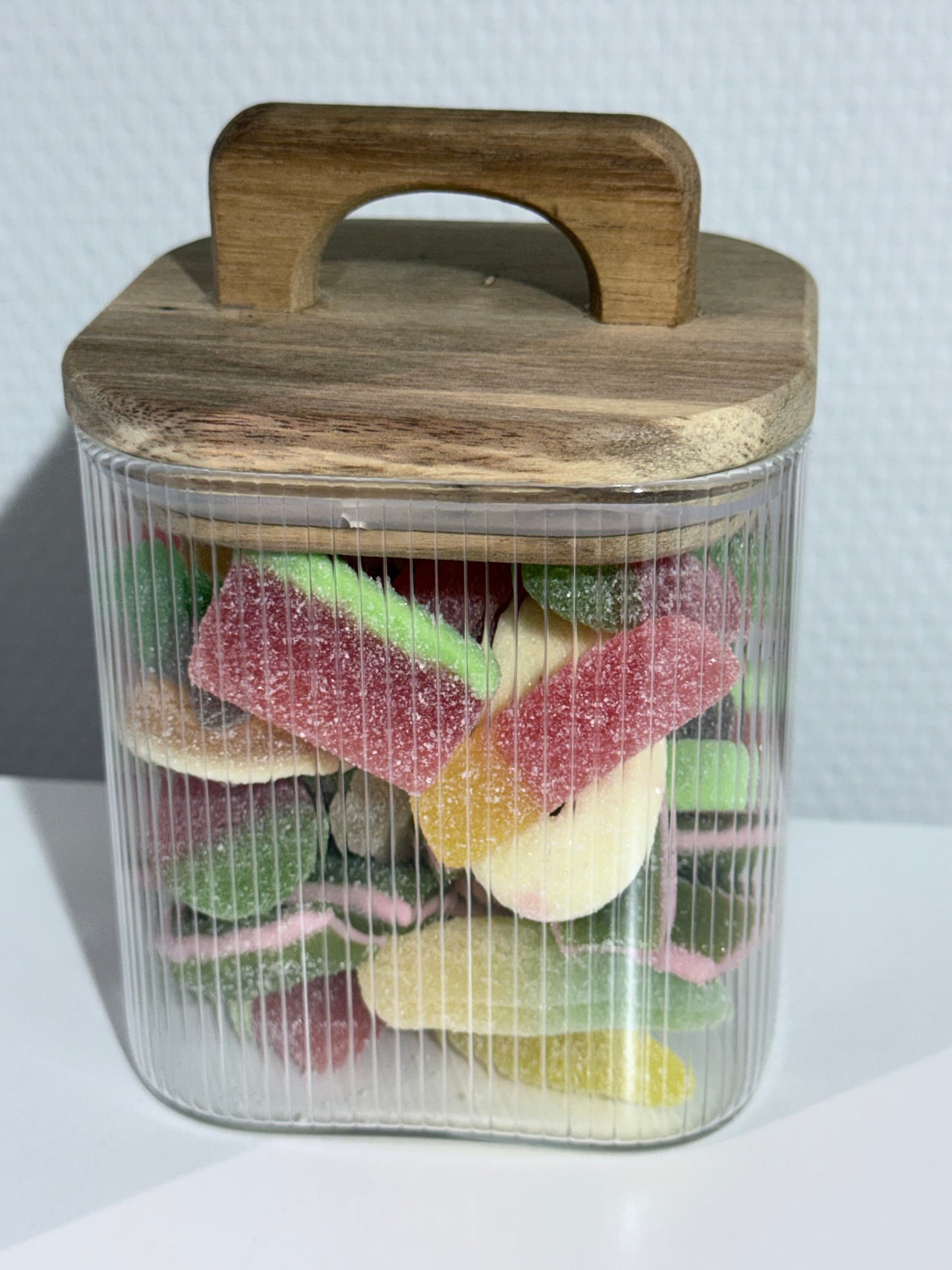 Pot hermétique en verre 400 gr de bonbons coloré