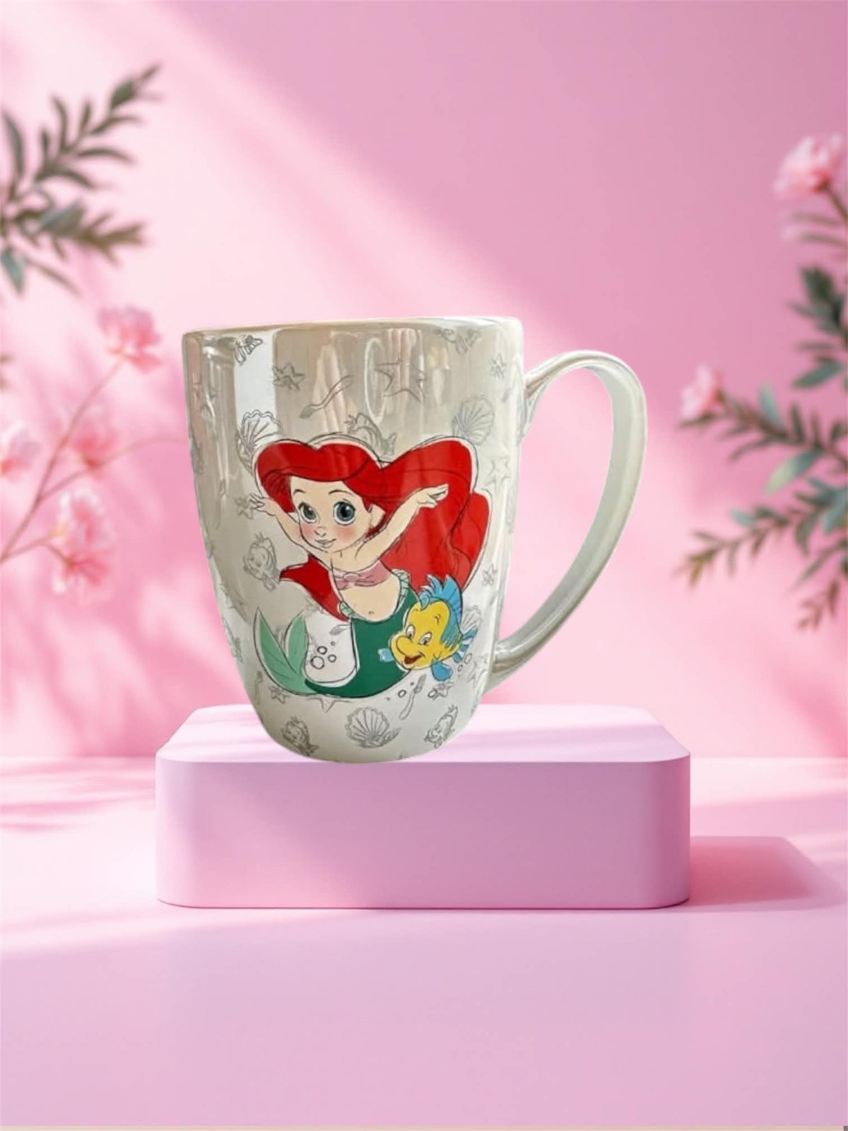 Tasse ariel orange avec 200 gr de bonbons