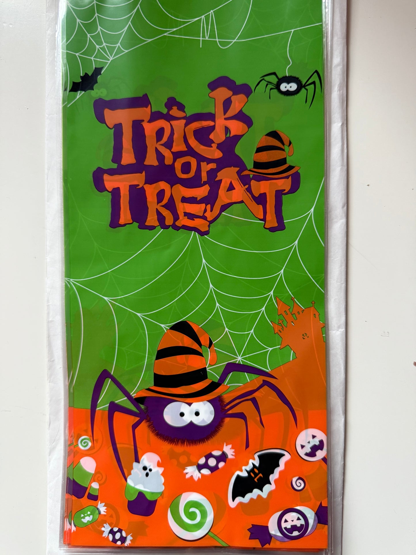 A.1. Sachet Halloween 300 gr de bonbons effrayants