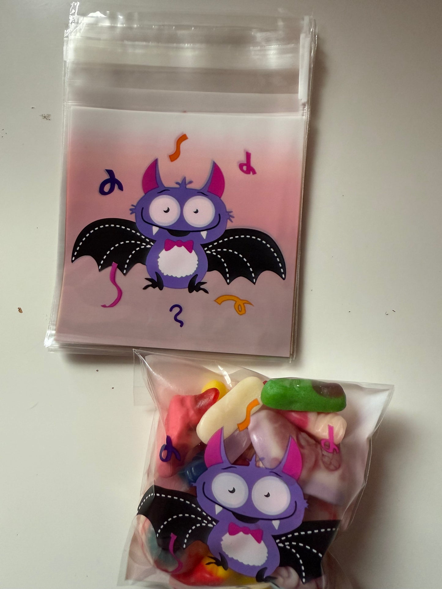A.10. sachet bonbons Halloween effrayants 100 gr