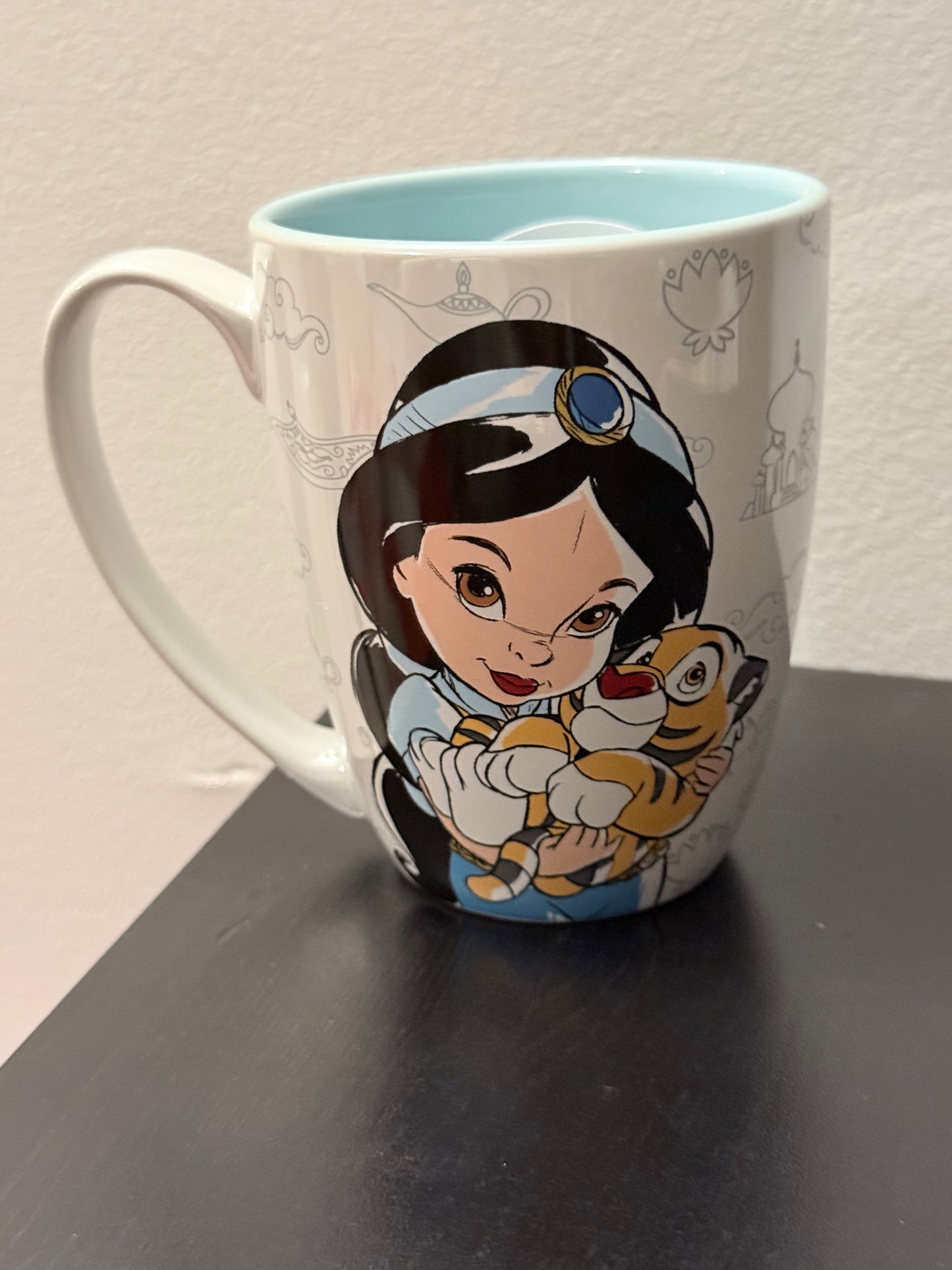 Tasse Jasmine avec 200 gr de bonbons