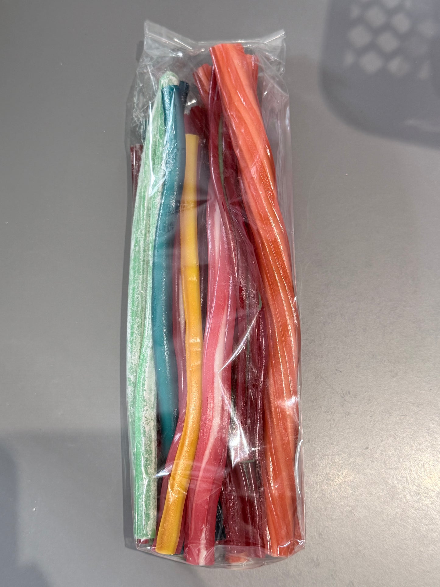 Sachet tube et jumbo fin de stock , pastèque, framboise, cerise…. 20 pièces 11/26