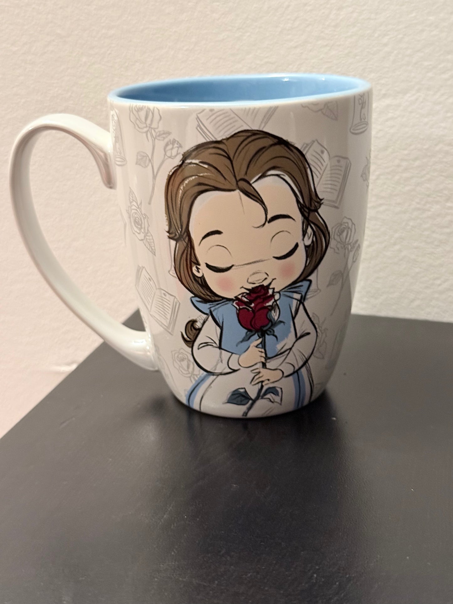 Tasse belle avec 200 gr de bonbons