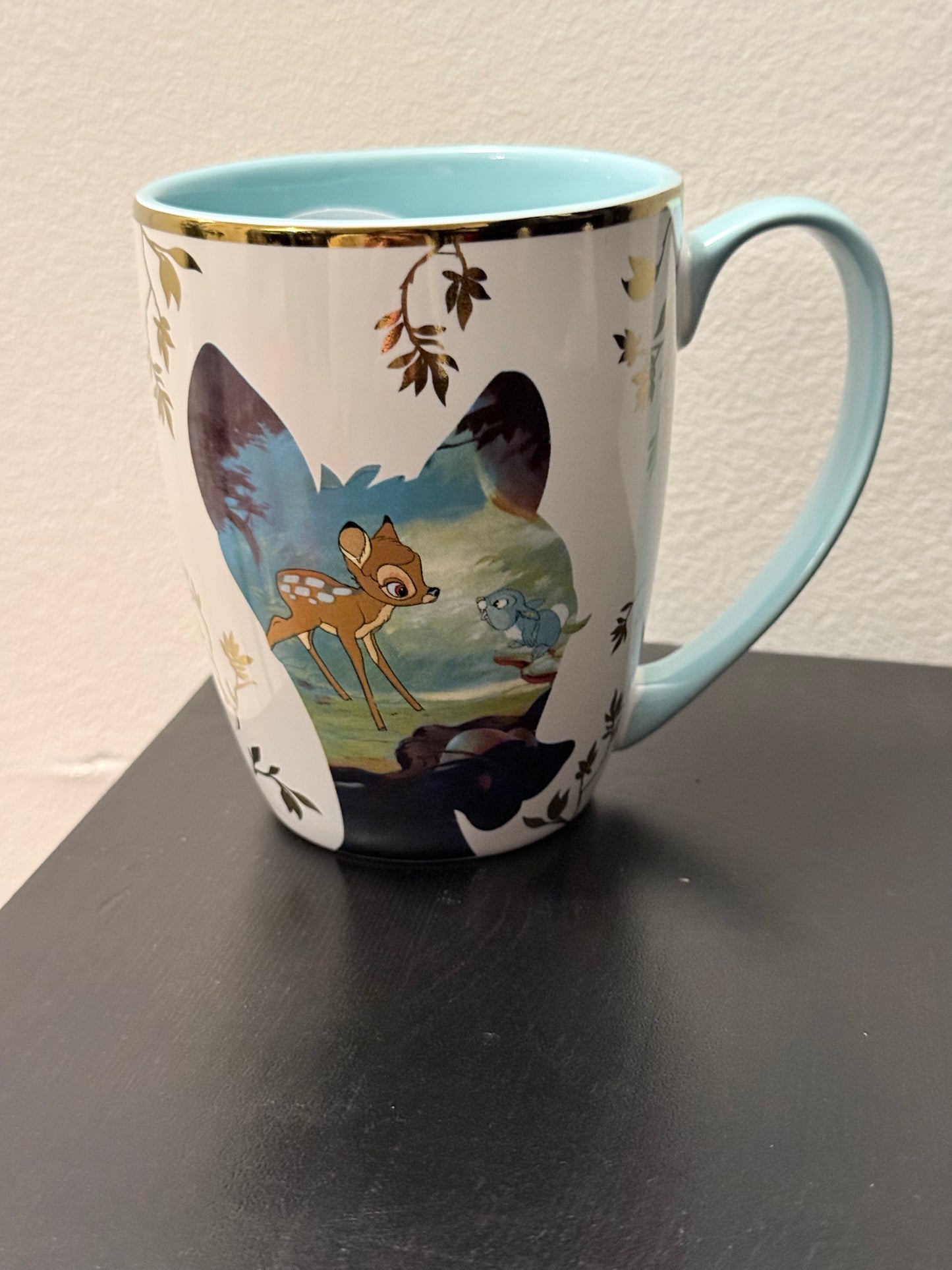 Tasse bambi avec 200 gr de bonbons