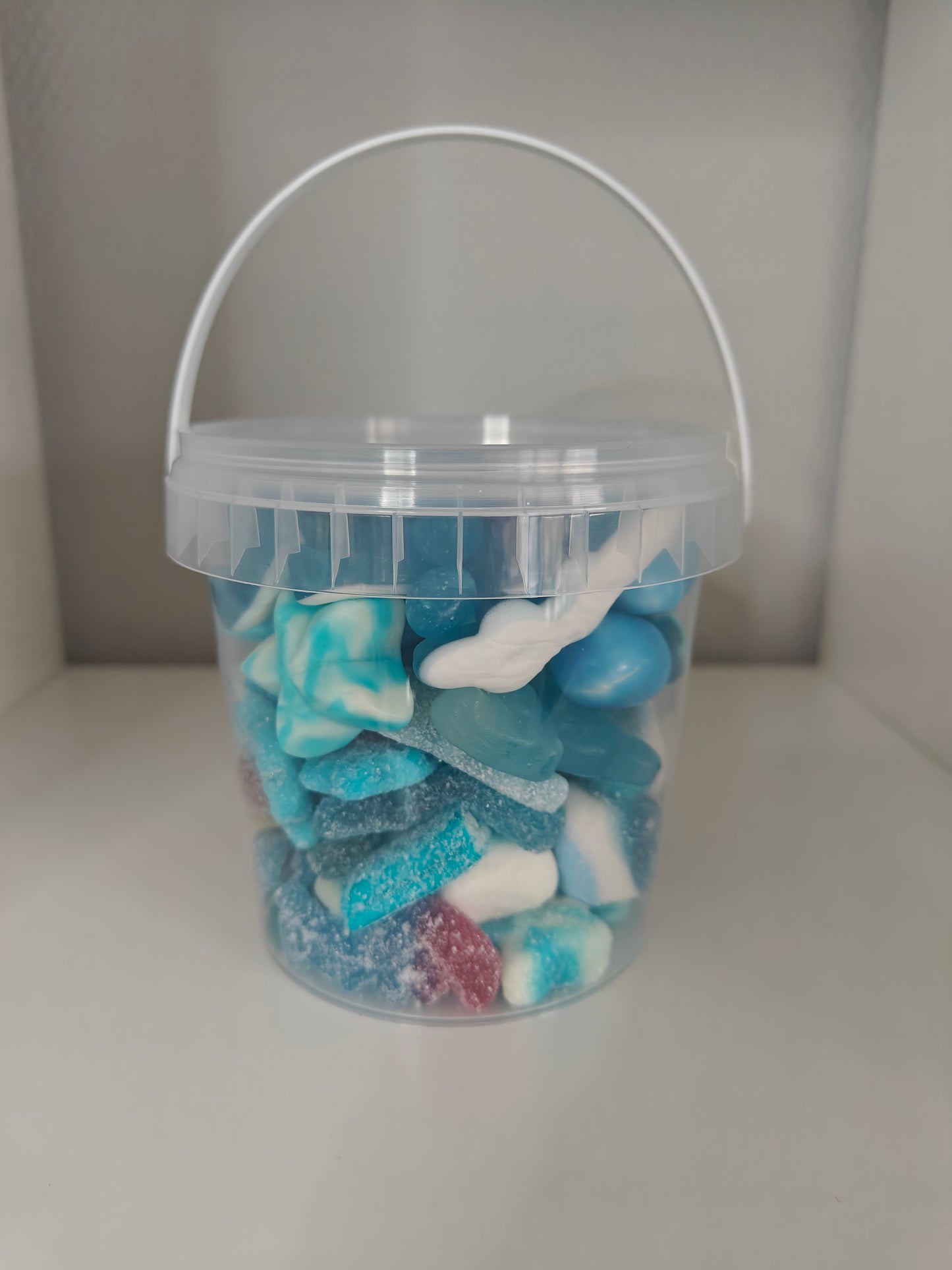 1. Seau de bonbons 🍬 bleu 400 gr
